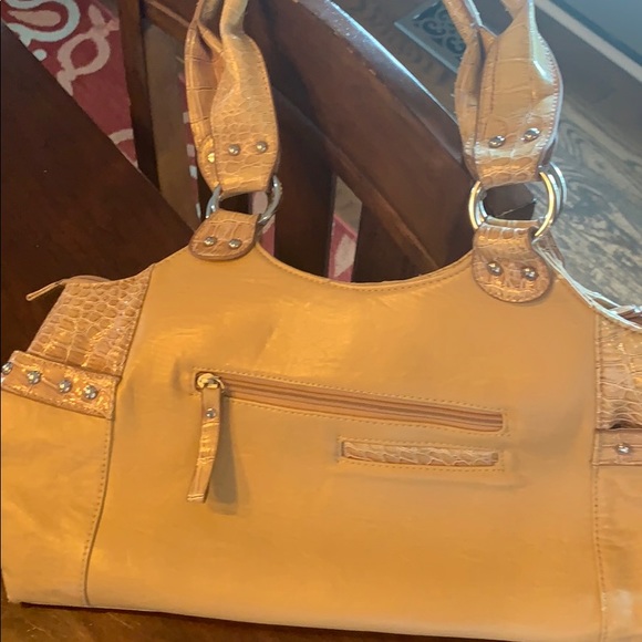 Purse - Picture 2 of 2